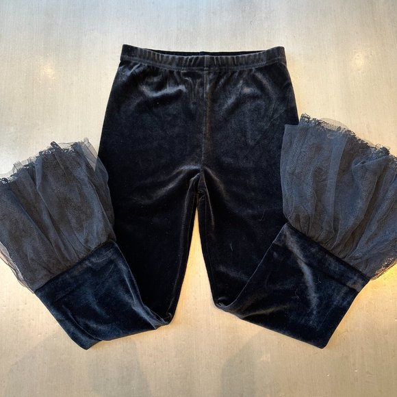 Elegant Black Kids Leggings with Lace Detail - Picture 3 of 5